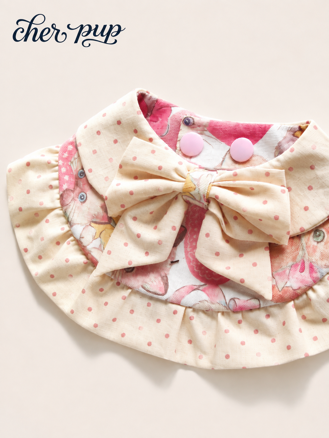 The Kitty Amour Collar on Ragdoll cat