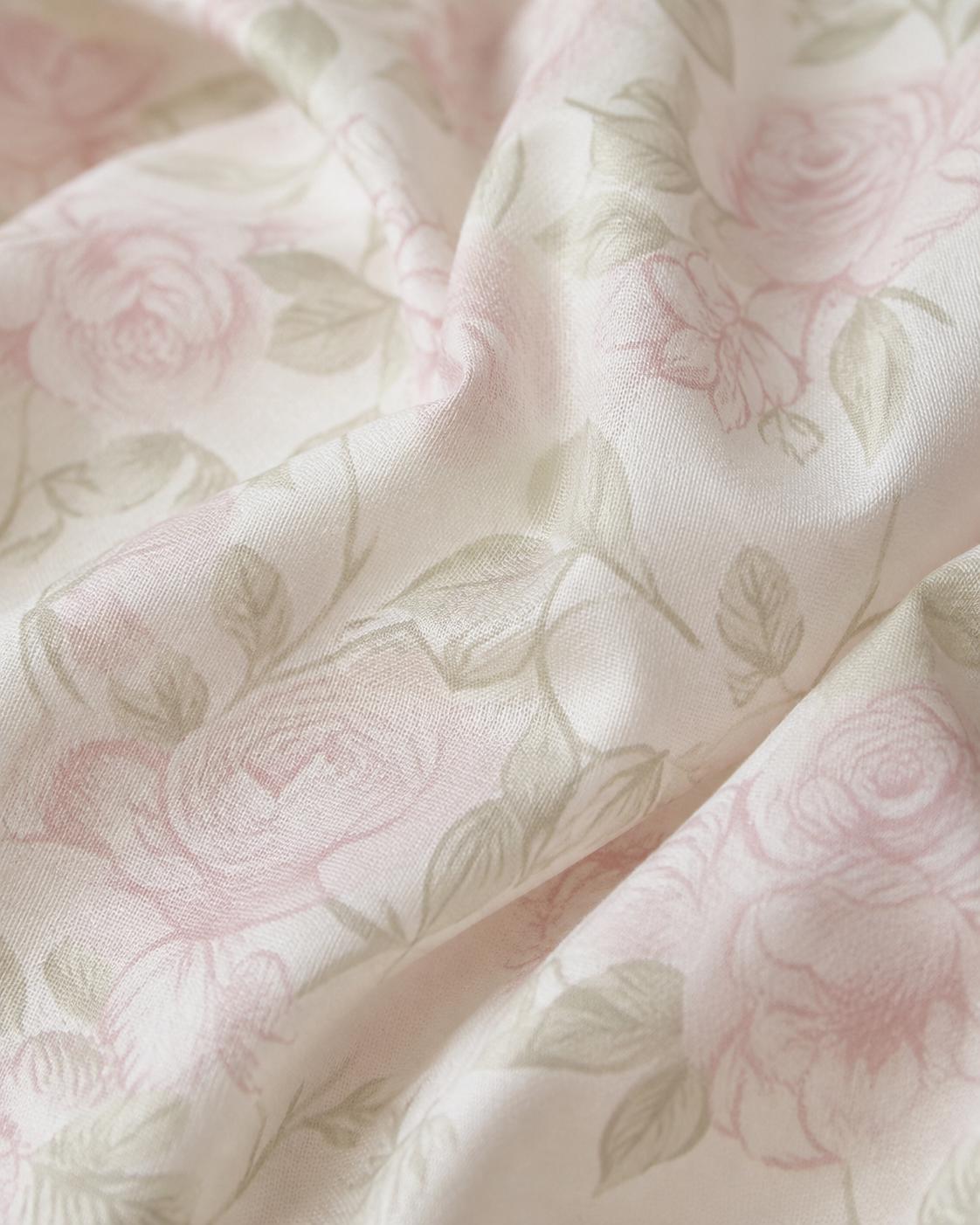 Charlotte Rose Collar fabric detail